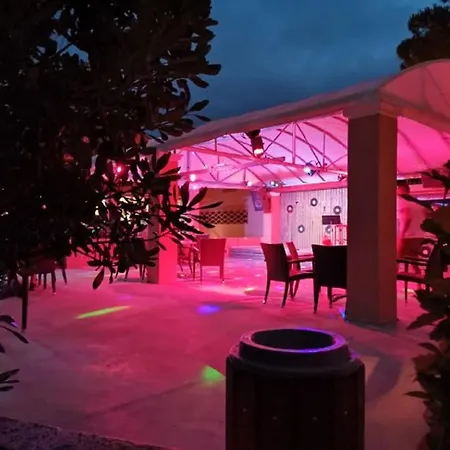 A Avec Piscine Canet-en-Roussillon